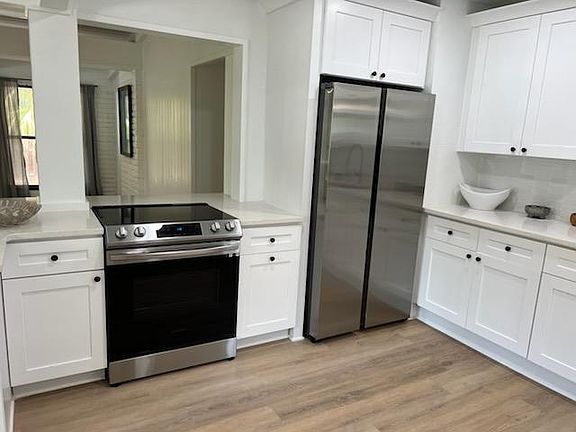 4th image of 7505 10th Ave N