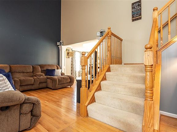 3rd image of 1120 Brynmar Ln