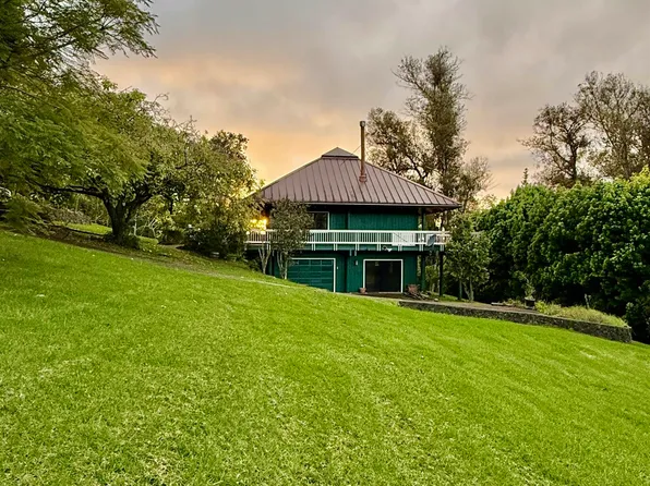 2400 Piiholo Rd, Makawao, HI 96768