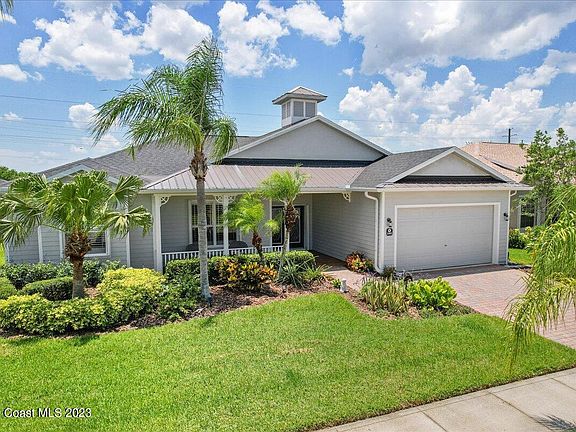 2nd image of 3583 Carambola Cir
