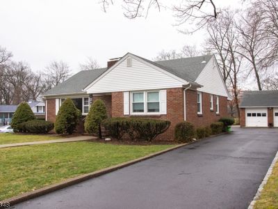 207 Linda Vista Ave, North Haledon, NJ, 07508