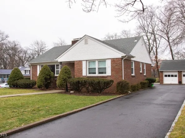 207 Linda Vista Ave, North Haledon Boro, NJ 07508