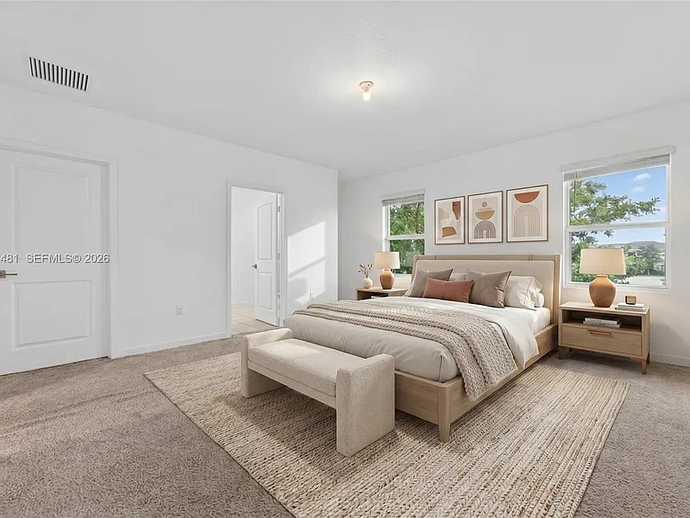 1780 SE 9th Ave — Photo 4