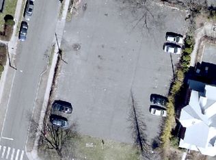 248 Collins St, Hartford, CT 06105