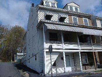 1st image of 338 Pleasant St
