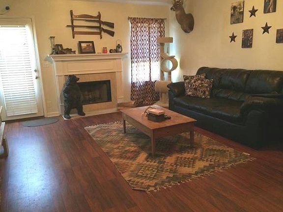 2nd image of 1328 Ballater Dr