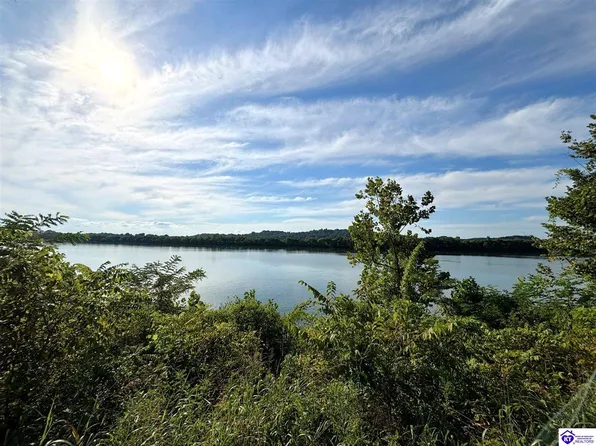 1092 Ammons Stephensport Ln, Stephensport, KY 40170