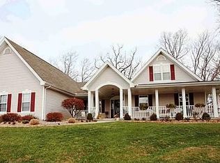 1941 Betty Lou Ct, Wentzville, MO 63385