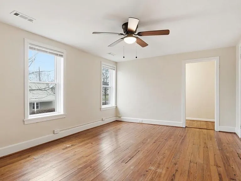 507 W Main St #B — Photo 11