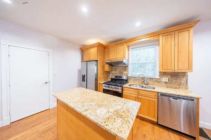7 Alcott St #2A — Photo 5