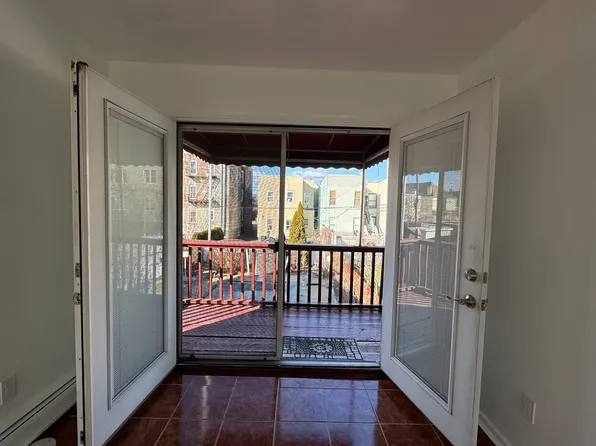 7705 5th Avenue image 6 of 9