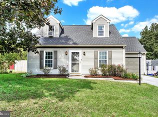 3141 Pineview Dr, Dover, PA