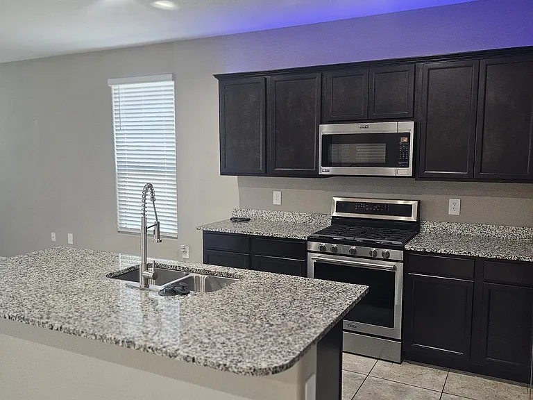 38192 W San Sisto Ave — Photo 5