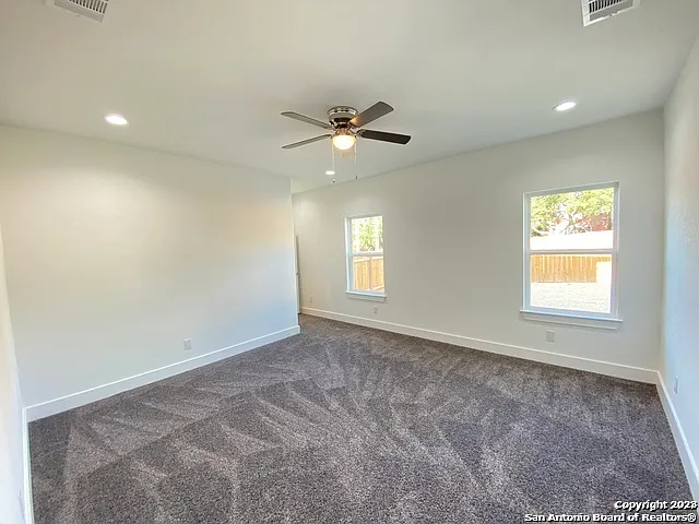 2126 Village Pkwy — Photo 10