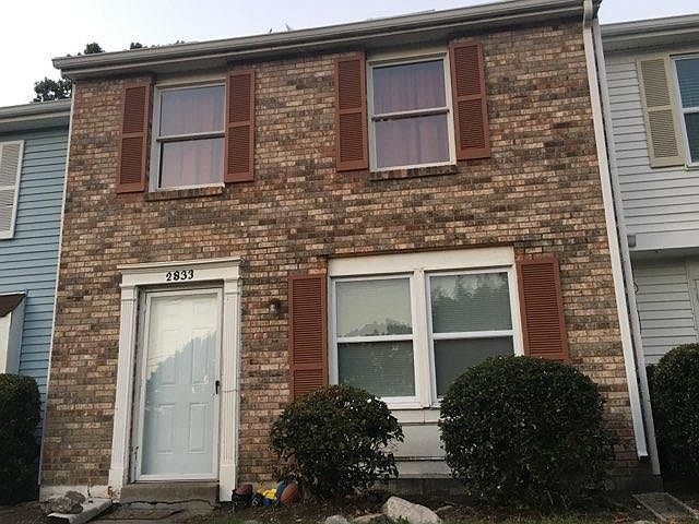 1st image of 2833 Lake Forest Dr