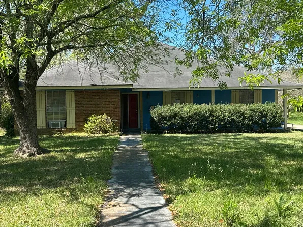 1063 Parlange Dr, Baton Rouge, LA 70806