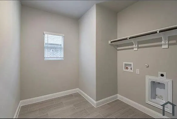 404 Dempsey Dr — Photo 19