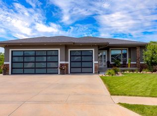 101 S 19th Ct, Indianola, IA 50125