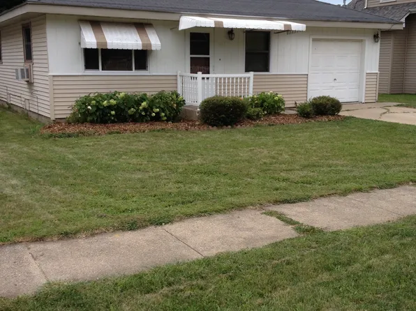 128 S Adams St, South Beloit, IL 61080