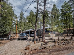 990 E Caribou Rd, Munds Park, AZ 86017