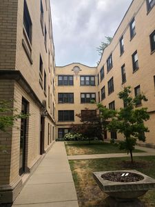 5623 N Wayne Ave APT C3, Chicago, IL, 60660