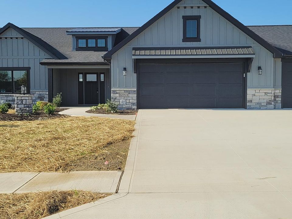 1st image of 12953 Passerine Blvd