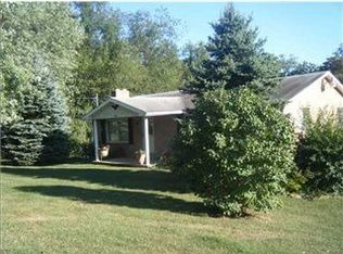 4114 State Route 31, Jones Mills, PA 15646