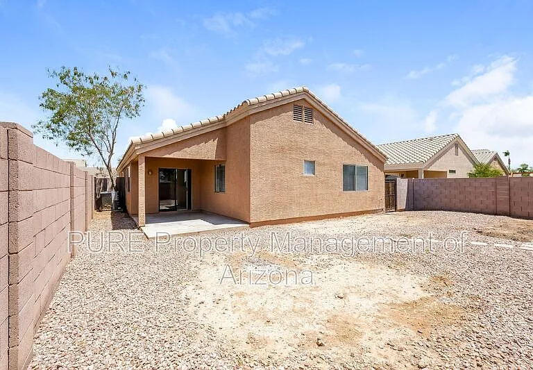 1816 S 106th Ln — Photo 30