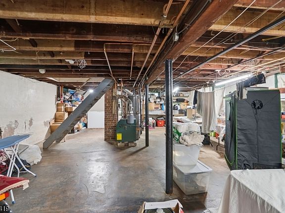 4th image of 51 N 17Th St
