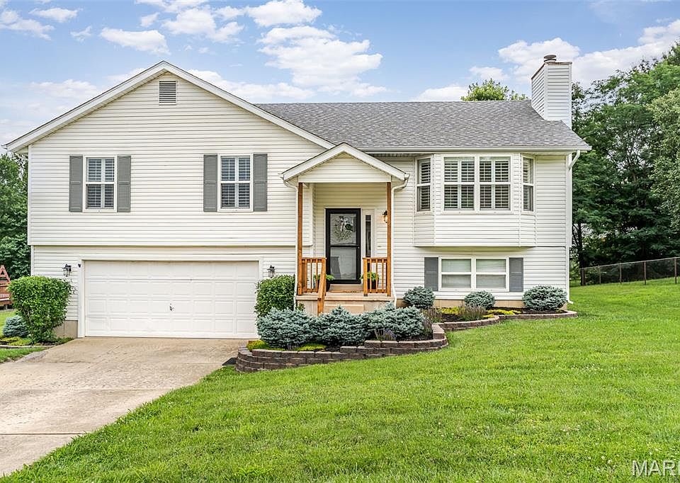 1st image of 7716 Meadow View Cir