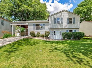 2415 Teakwood Manor Dr, Florissant, MO