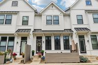 Mills Pointe Way-S0207-001.jpg