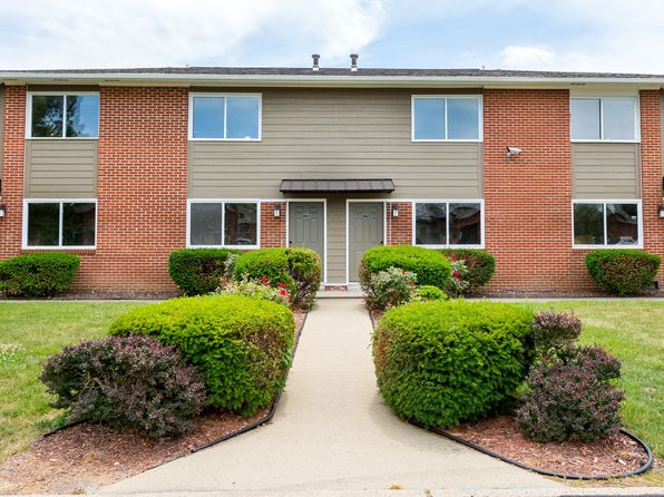 The Boulevard Townhomes | 2715 S Macarthur Blvd, Springfield, IL