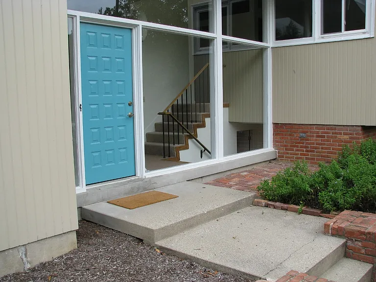 10251 Pendery Dr — Photo 5