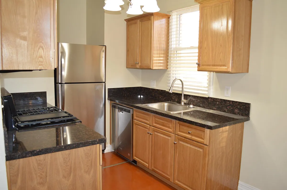 Photo 2 of 12 - 385 S Stone Ave #2102 - Tucson, AZ Building Photo - 385 S Stone Ave #2102