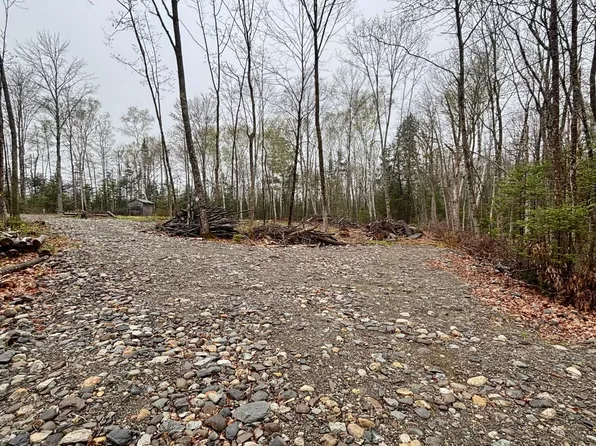 352 Gardiner Road, Dresden, ME 04342