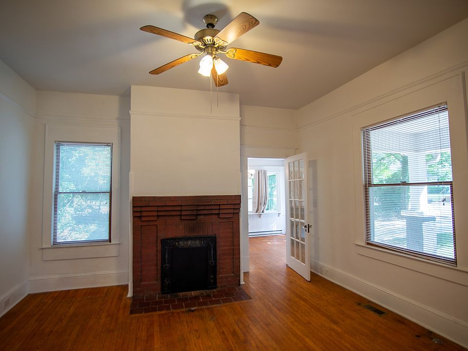 313 W Main St Pilot Mountain NC Zillow