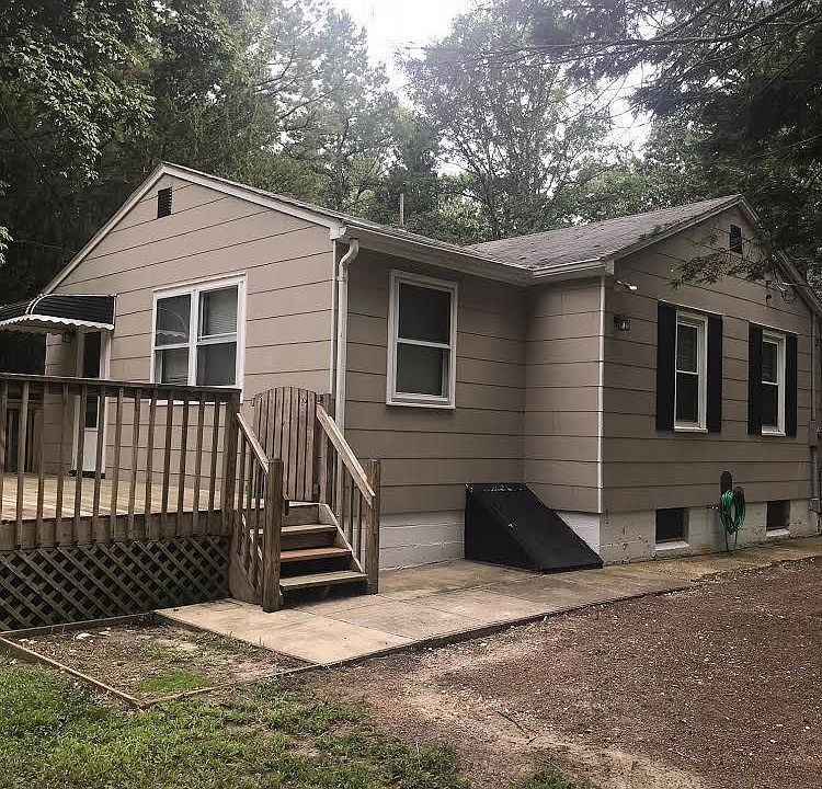 1st image of 9 Jerrys Ln