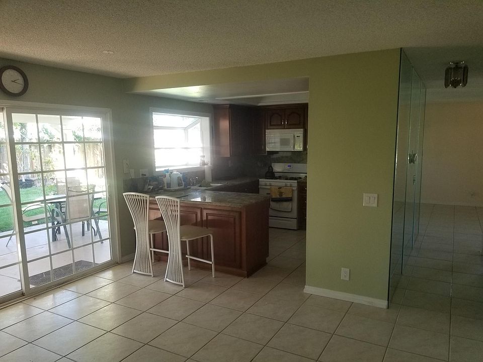 2nd image of 1649 Amador Ln