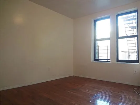 Rented by I & I New York | media 8