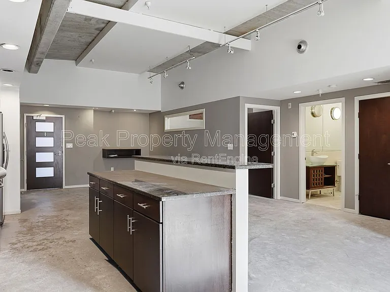 112 E Clay St #3C — Photo 12