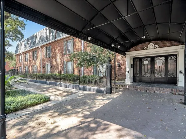 3201 Saint Charles Ave APT 115, New Orleans, LA 70115