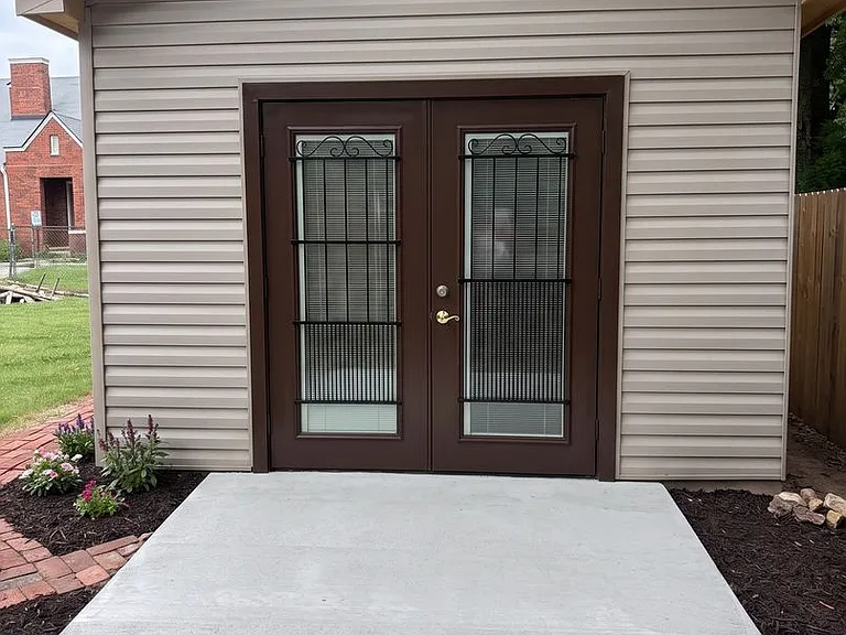 602 E McLemore Ave — Photo 12