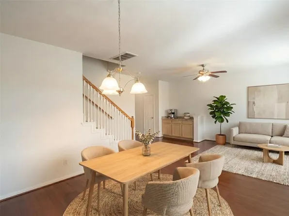 1424 W 24th St, Houston, TX 77008