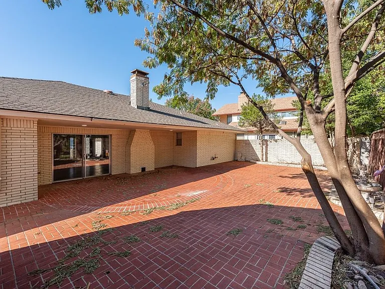 6605 Parkwood Ln — Photo 28