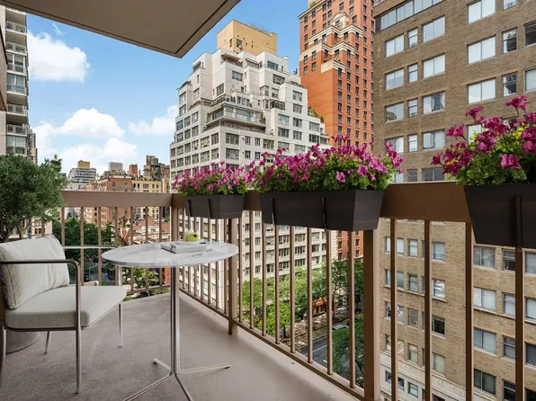 200 East 69th Street image 1 of 6