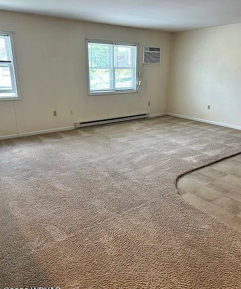 75 Rockey Ln #4 — Photo 2
