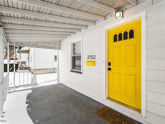 4th image of 2752 Zedaker St