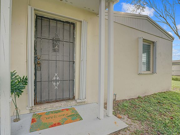 5th image of 2016 Osceola Drive