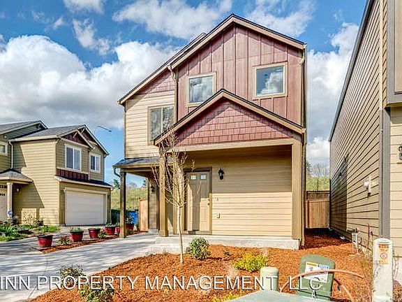 4th image of 4228 NE 34th Way